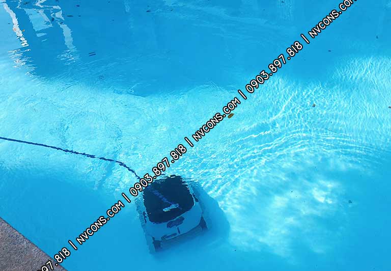 Trident HYDRO hút cặn vệ sinh đáy hồ bơi hiệu quả