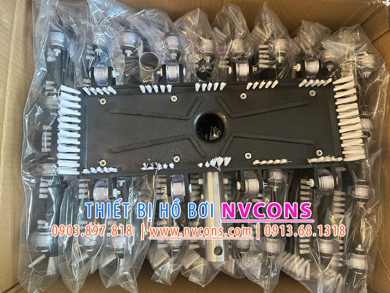 Bàn hút đáy bể bơi 8 bánh xe giá tốt NVCONS tại TPHCM và Hà Nội