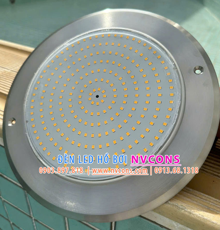Công ty cung cấp đèn led bể bơi tại TPHCM