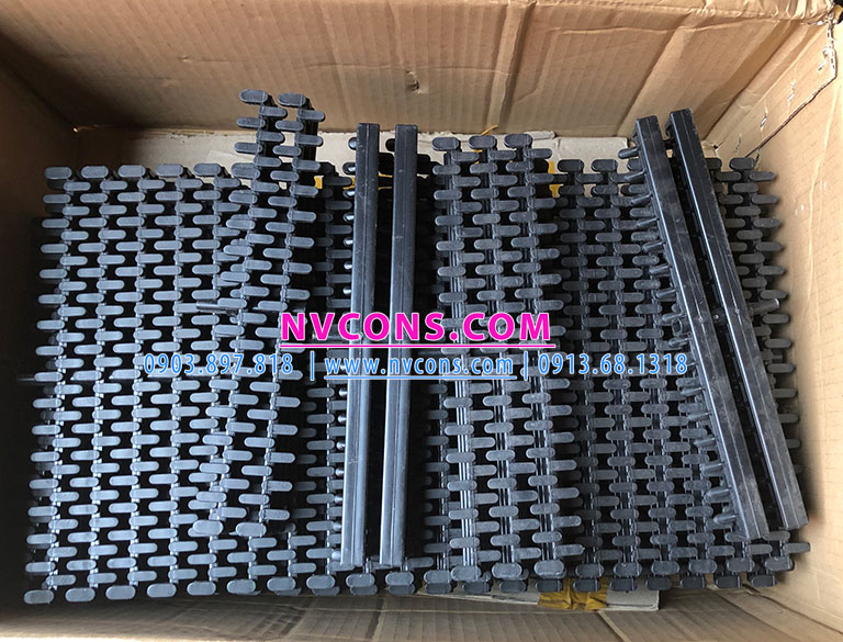 Thành tràn bể bơi màu xám 1 chấu được ưa chuộng